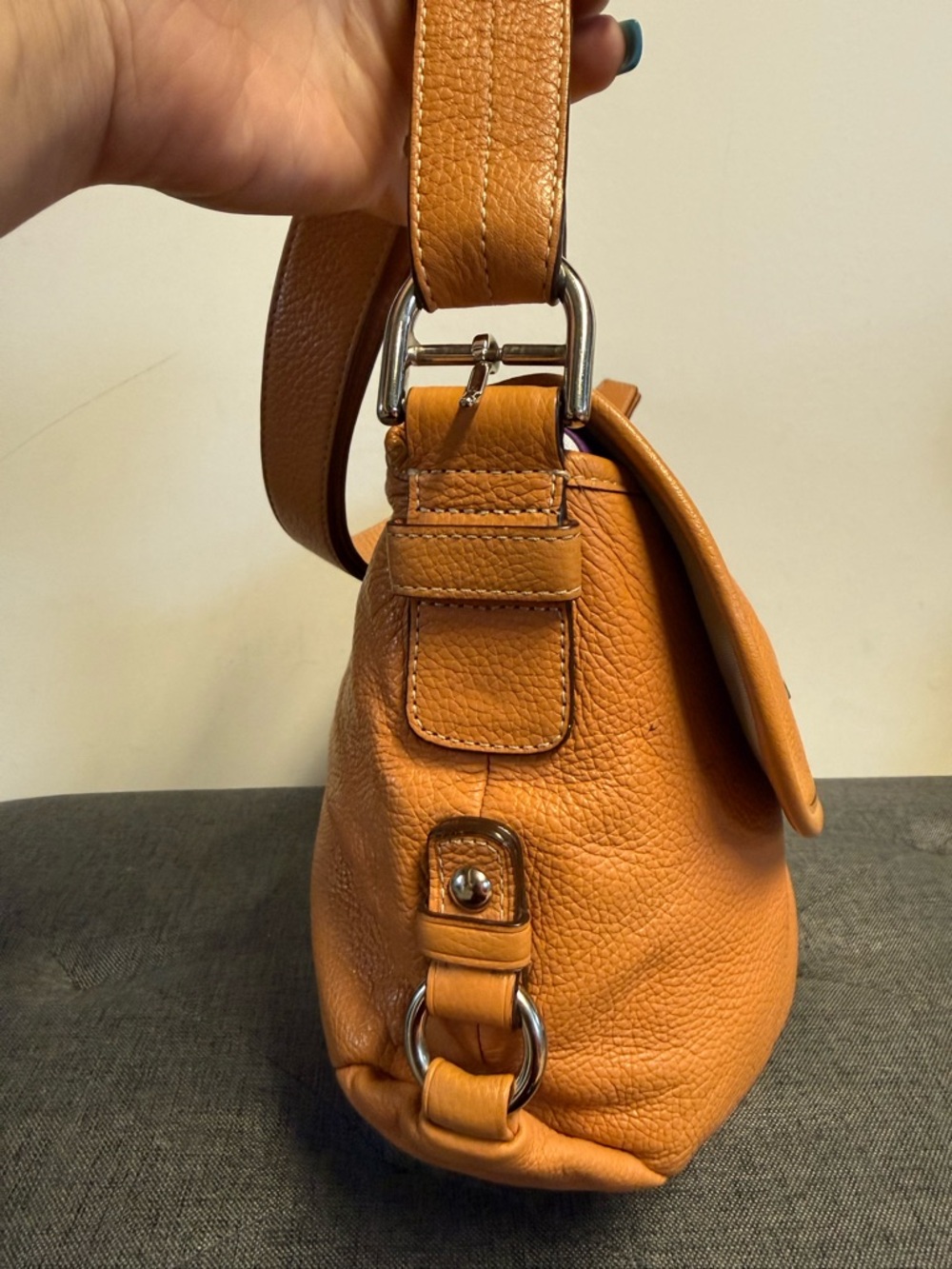 Coach Legacy Vintage Camel Turn Lock Saddle Shoulder Bag - Picture 4 of 12